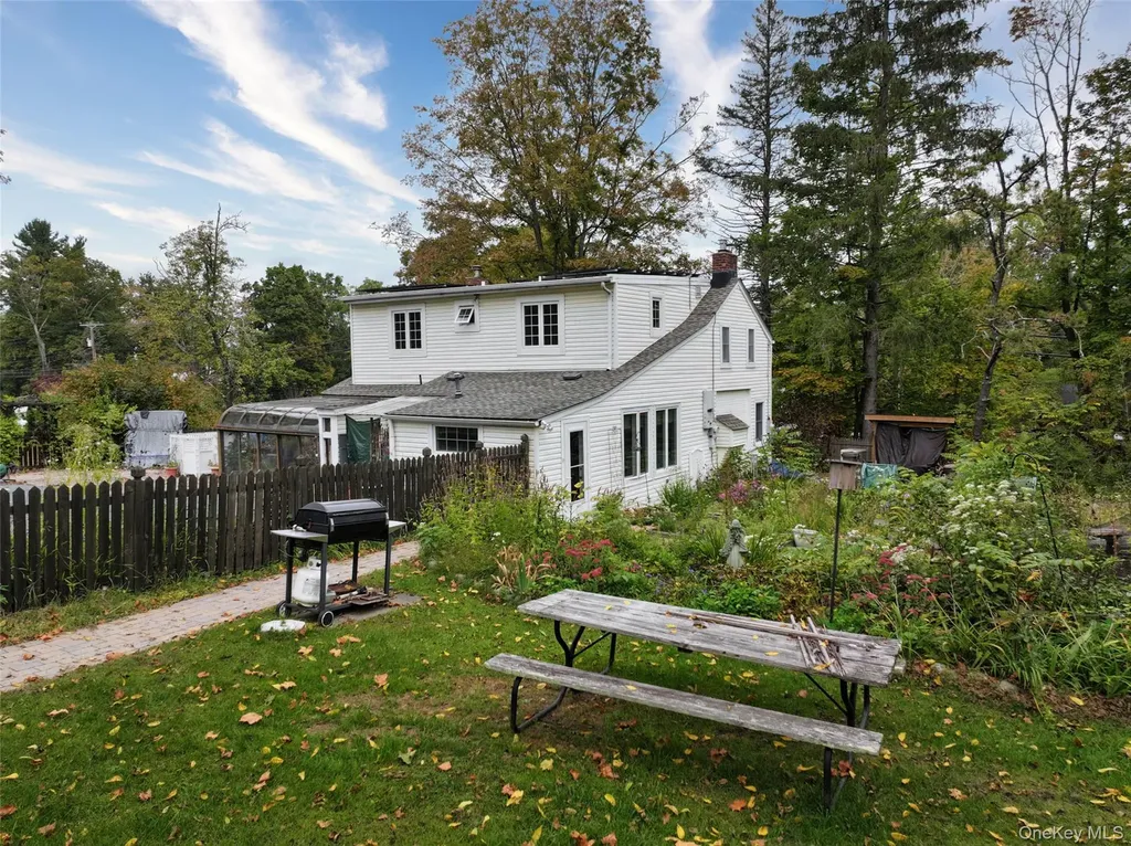 1513 State Route 17a Warwick NY 10990