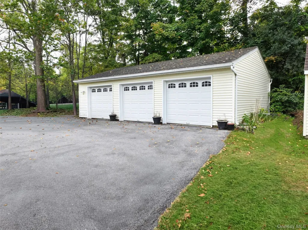 1513 State Route 17a Warwick NY 10990