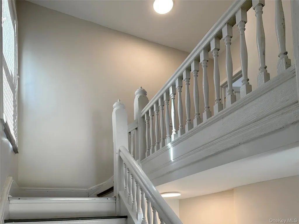 228 Mansion Street Poughkeepsie NY 12601