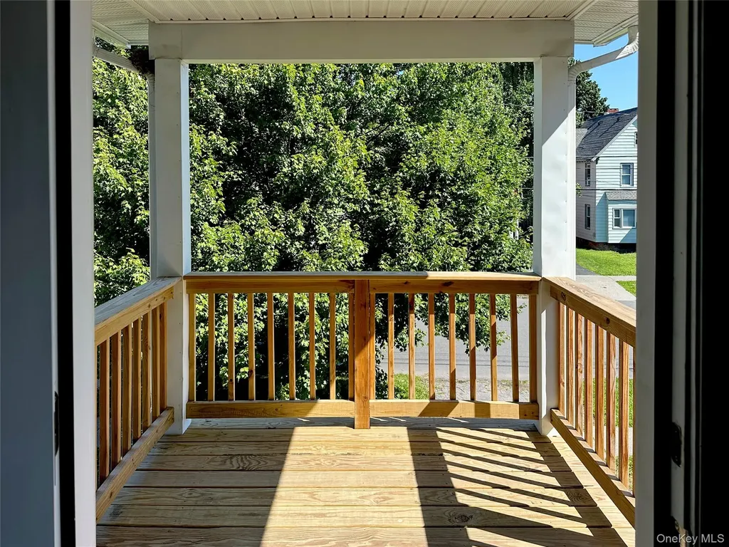 228 Mansion Street Poughkeepsie NY 12601