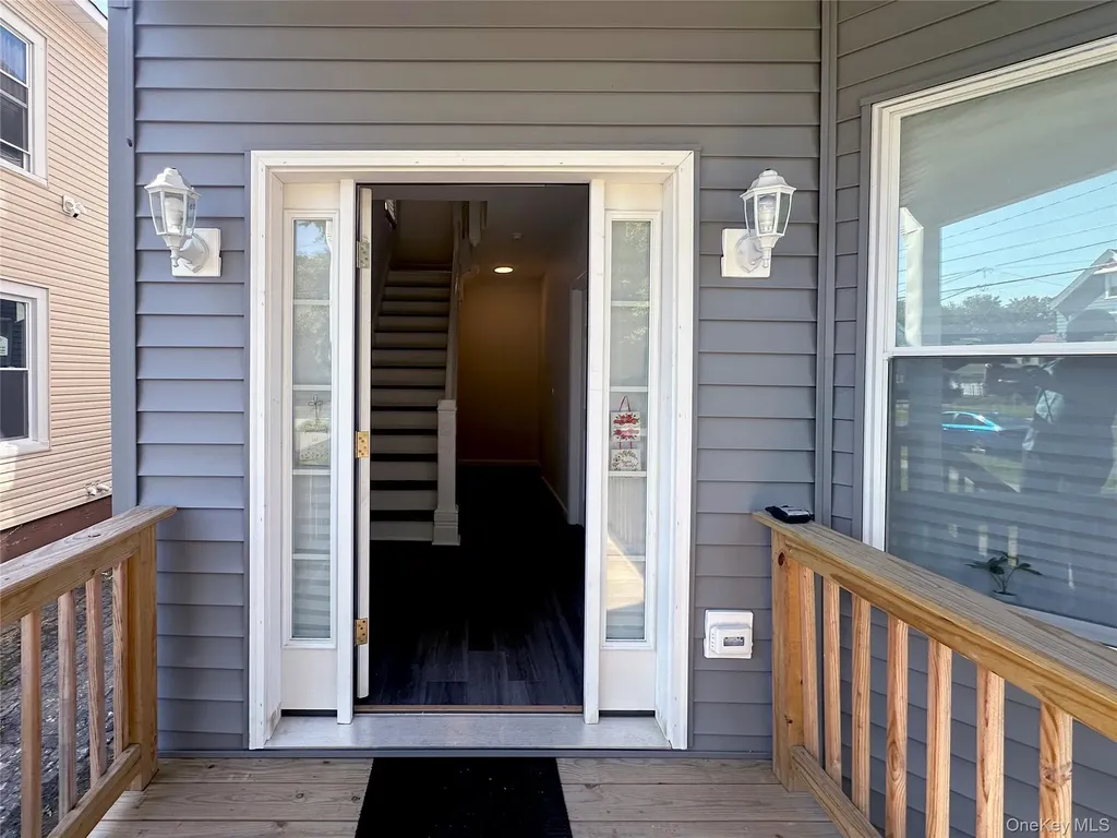 228 Mansion Street Poughkeepsie NY 12601