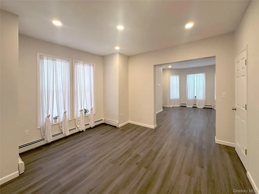 228 Mansion Street Poughkeepsie NY 12601