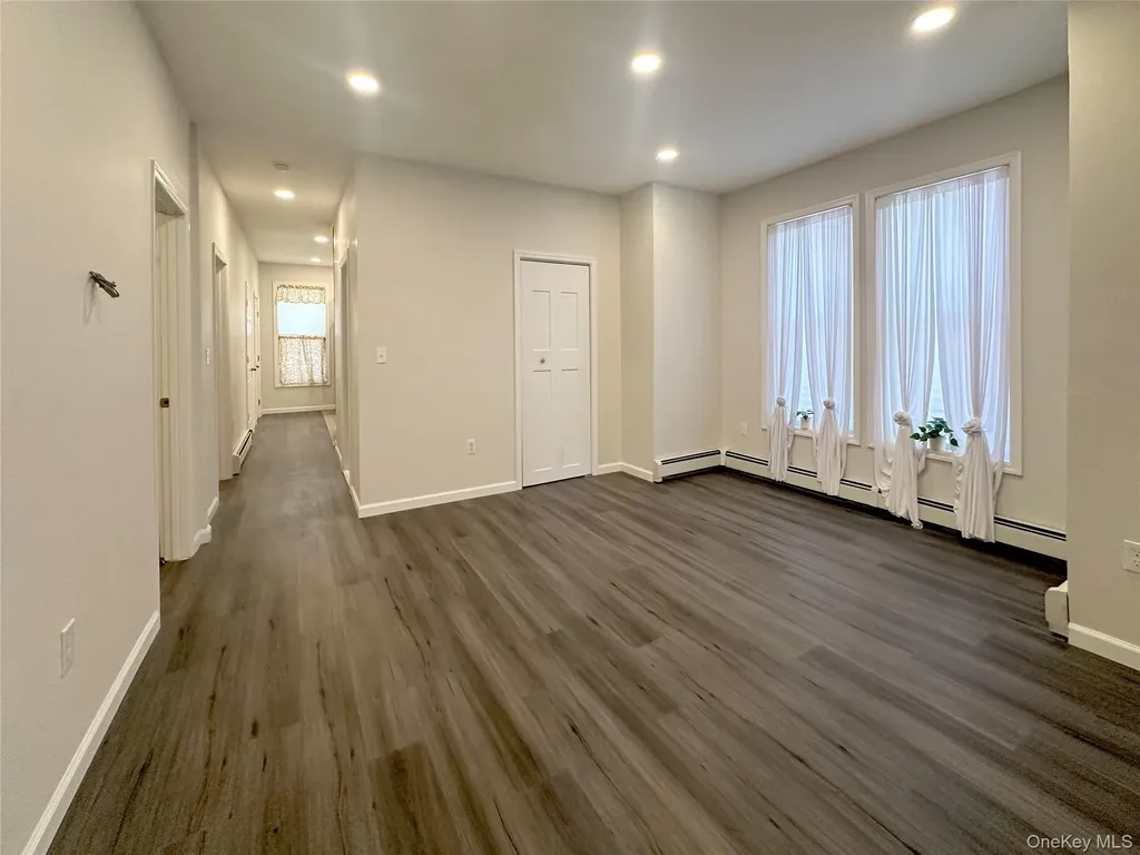 228 Mansion Street Poughkeepsie NY 12601