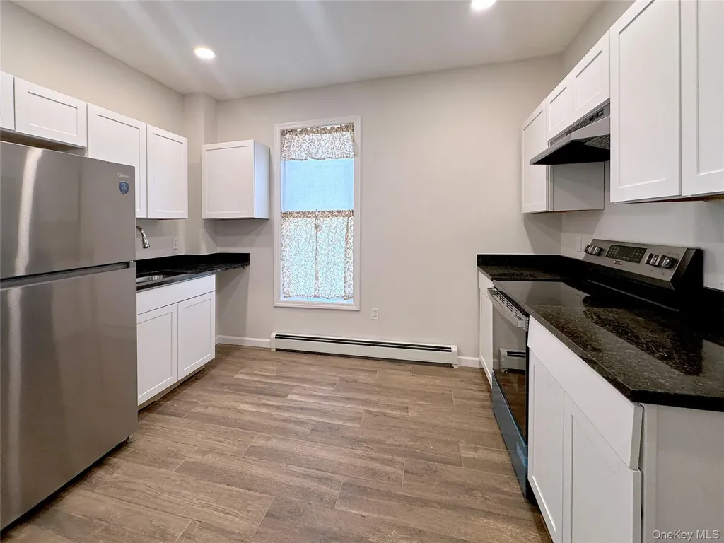 228 Mansion Street Poughkeepsie NY 12601