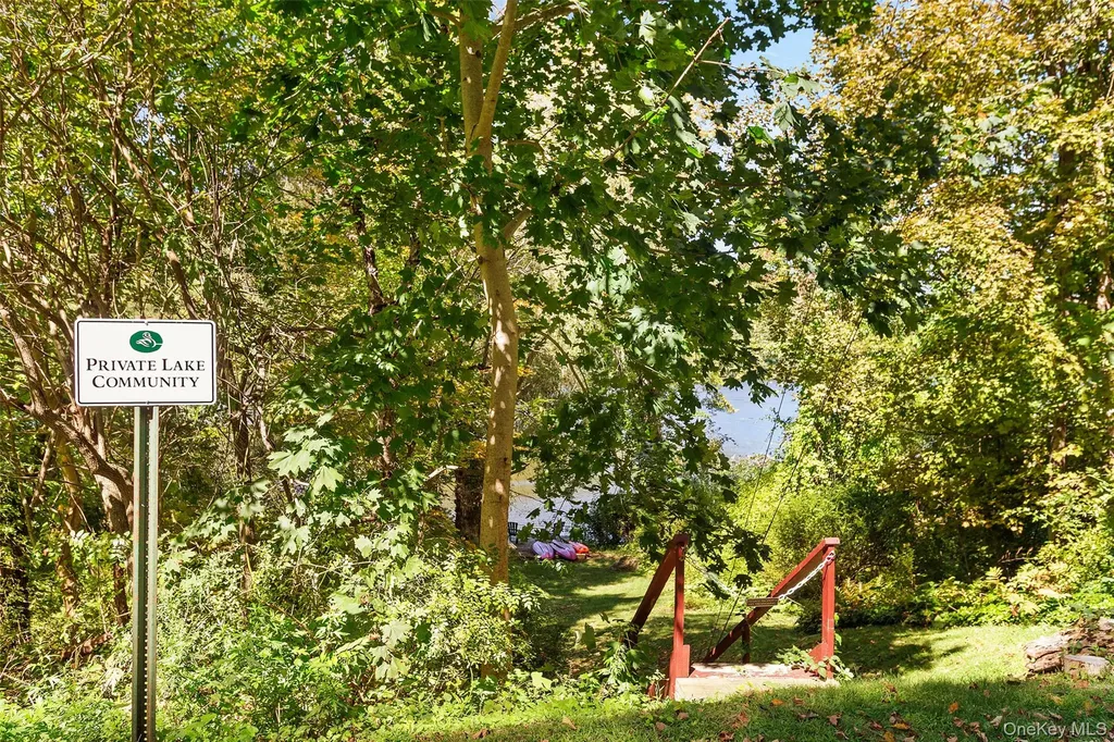 11 Glass Lane Carmel NY 10512