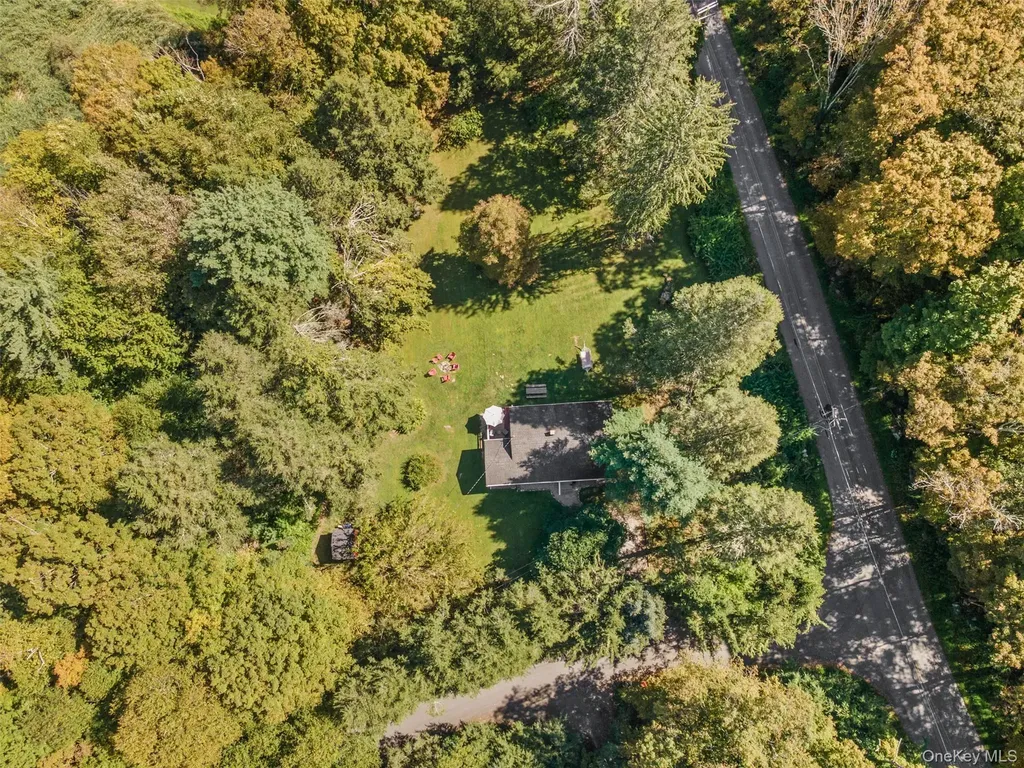 11 Glass Lane Carmel NY 10512