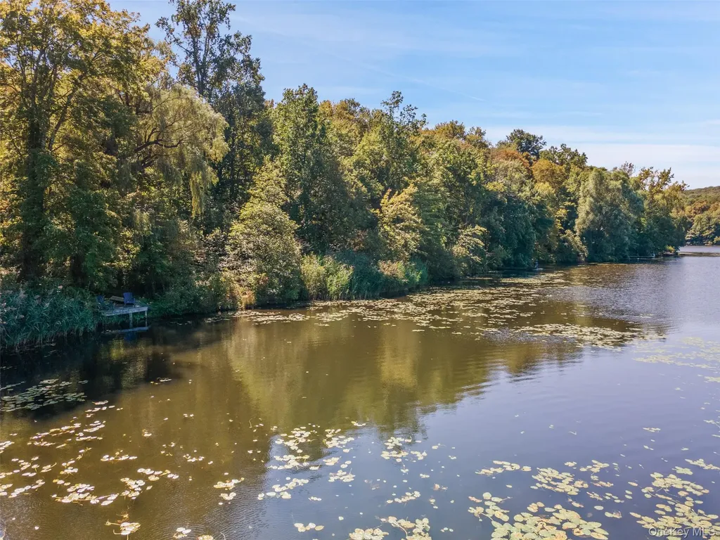 11 Glass Lane Carmel NY 10512