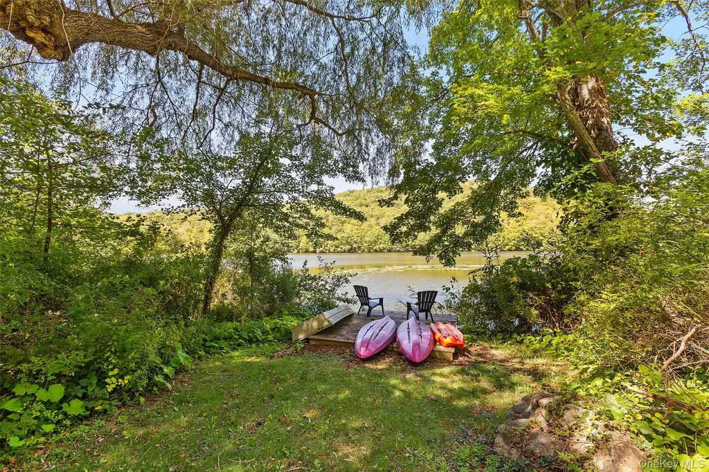 11 Glass Lane Carmel NY 10512