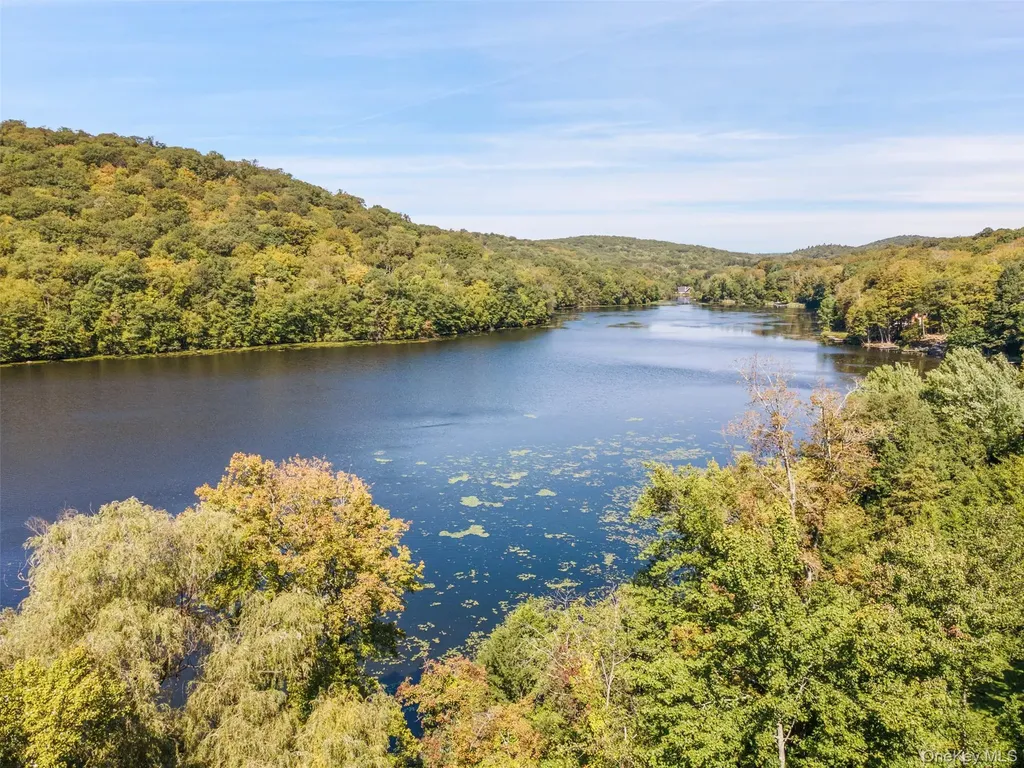 11 Glass Lane Carmel NY 10512