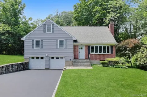 206 Belmont Road Hawthorne NY 10532