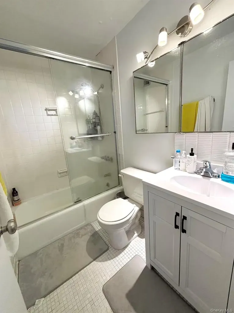 4140 Union Street Flushing NY 11355