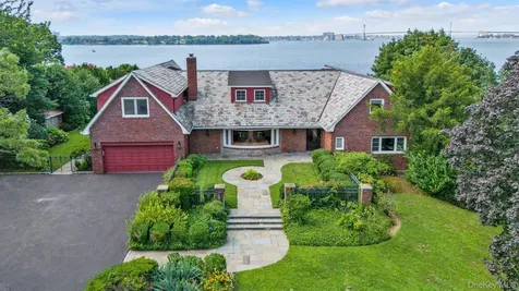 22 Martin Court Kings Point NY 11024