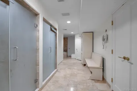 22 Martin Court Kings Point NY 11024