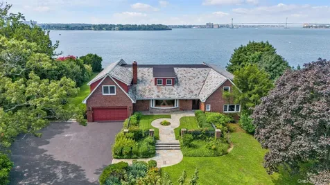 22 Martin Court Kings Point NY 11024