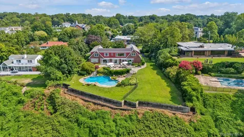 22 Martin Court Kings Point NY 11024