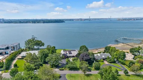 22 Martin Court Kings Point NY 11024