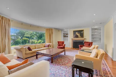 22 Martin Court Kings Point NY 11024