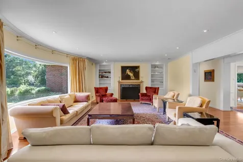 22 Martin Court Kings Point NY 11024