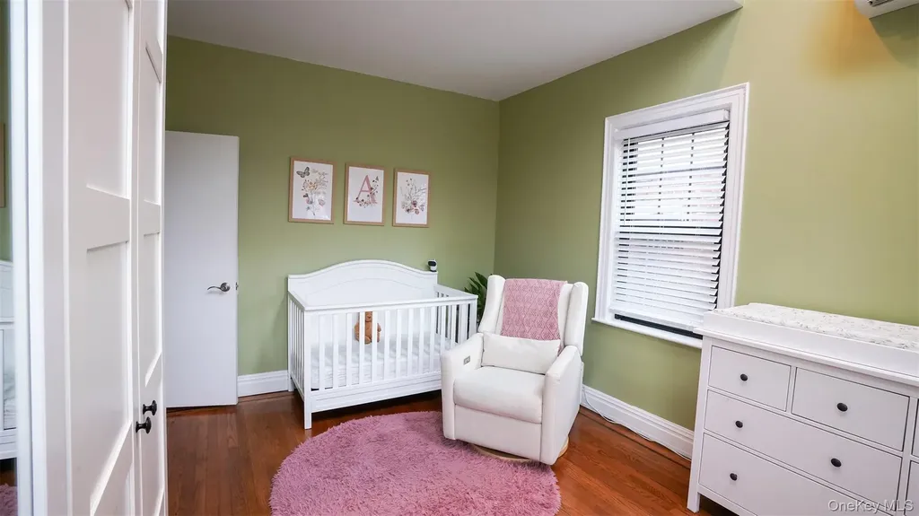 16627 25th Avenue Whitestone NY 11357