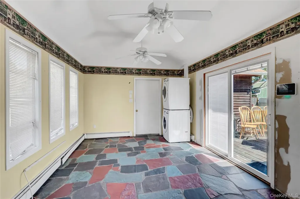 16 Flintlock Drive Shirley NY 11967