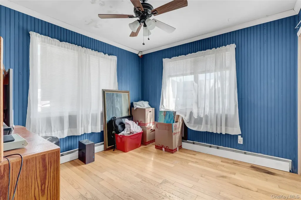 16 Flintlock Drive Shirley NY 11967