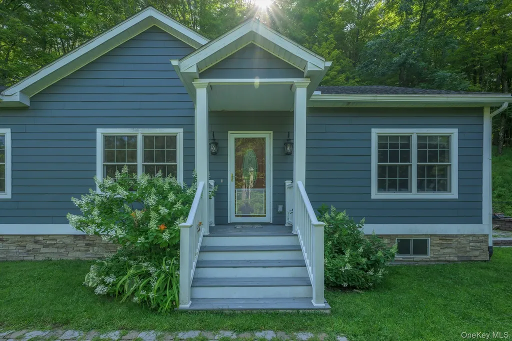 218 Decker Road Claverack NY 12521