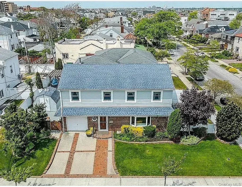 221 Washington Boulevard Long Beach NY 11561
