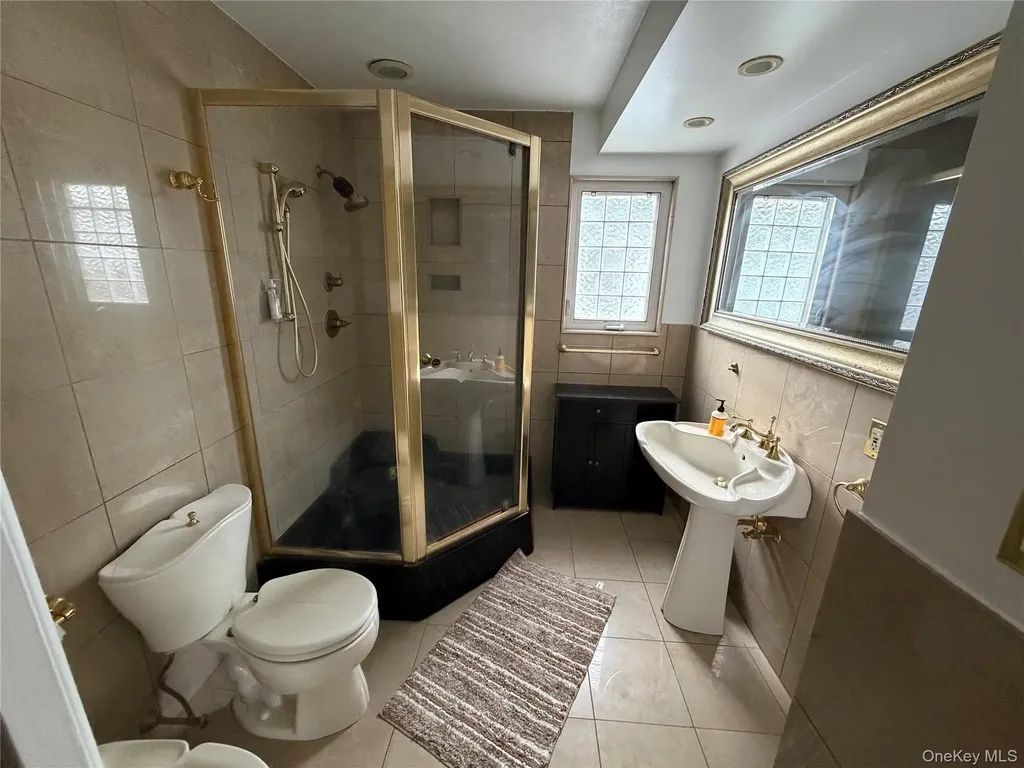 221 Washington Boulevard Long Beach NY 11561