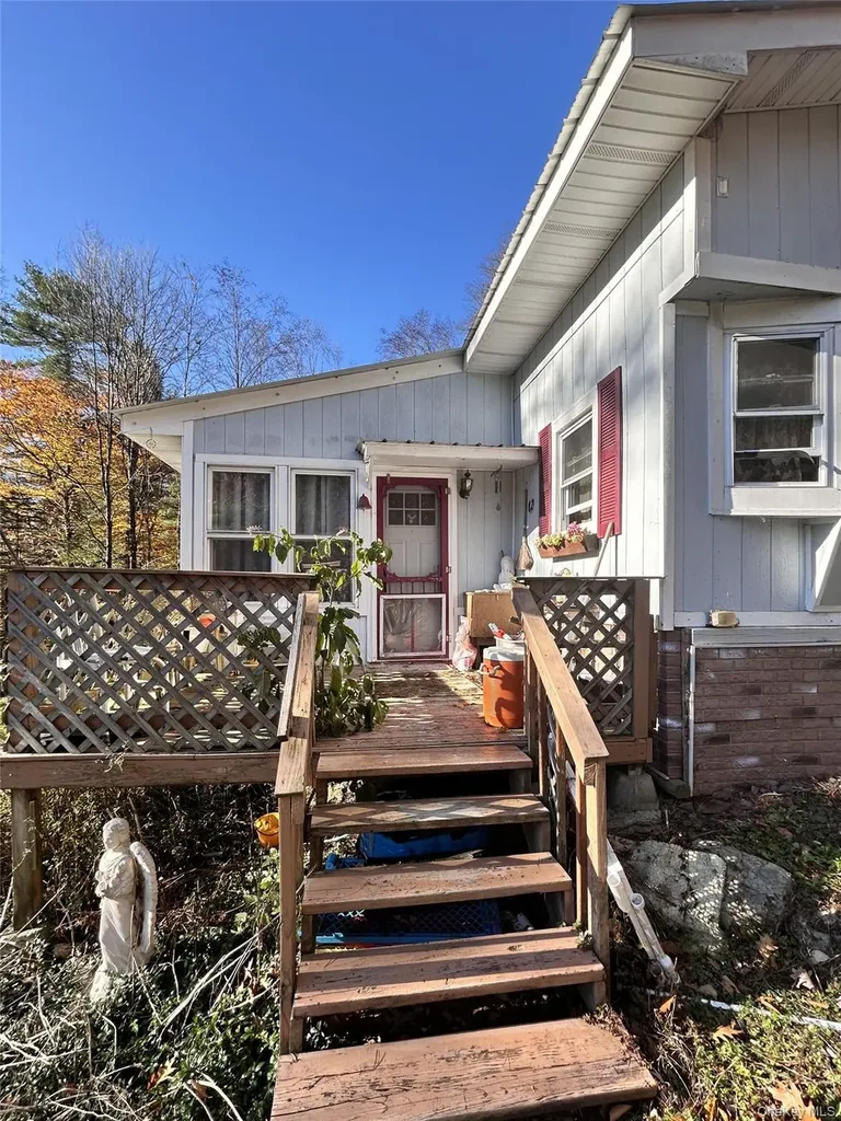 7552 State Route 52 Narrowsburg NY 12764