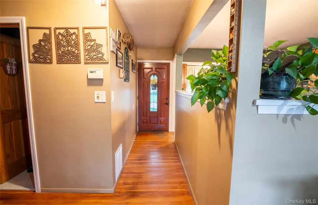 4 Andam Way Saint James NY 11780