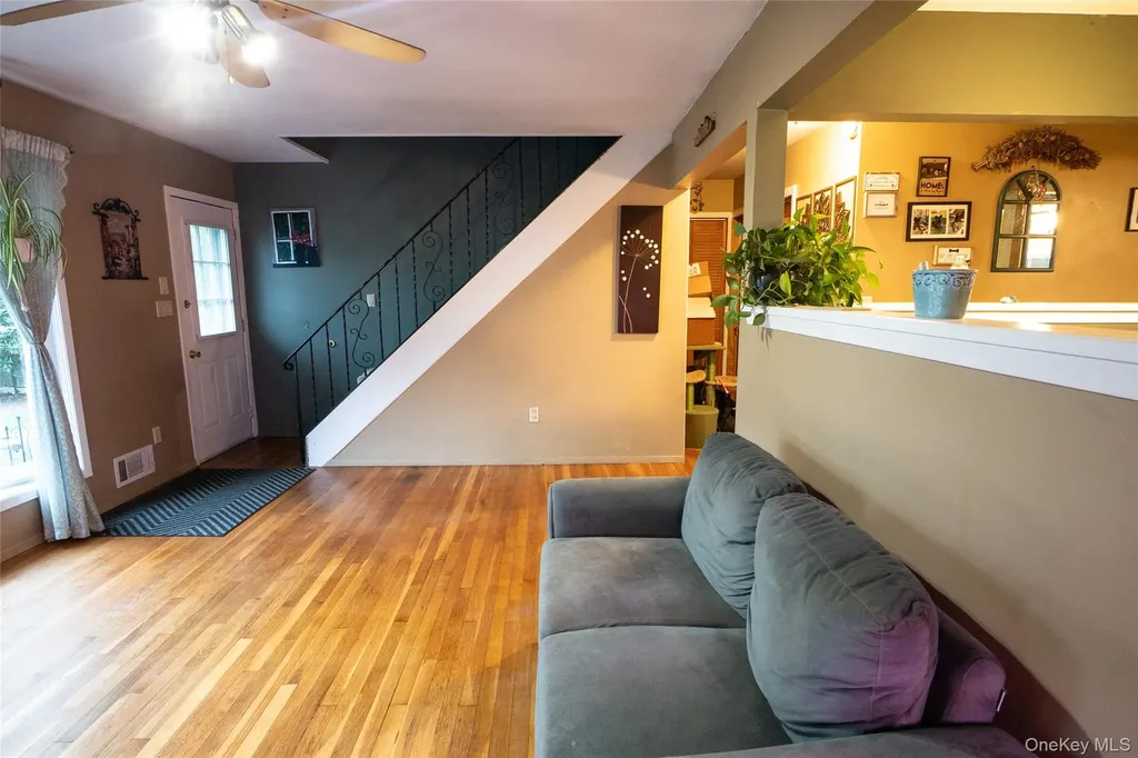 4 Andam Way Saint James NY 11780