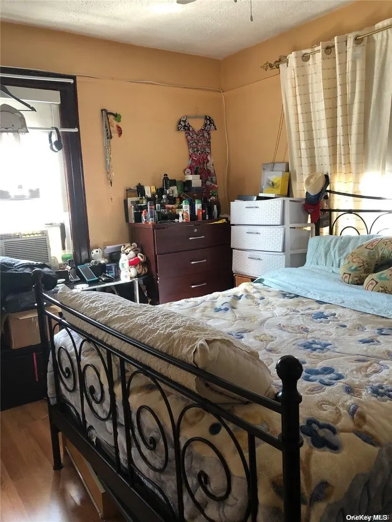 1989 Southern Boulevard Bronx NY 10460