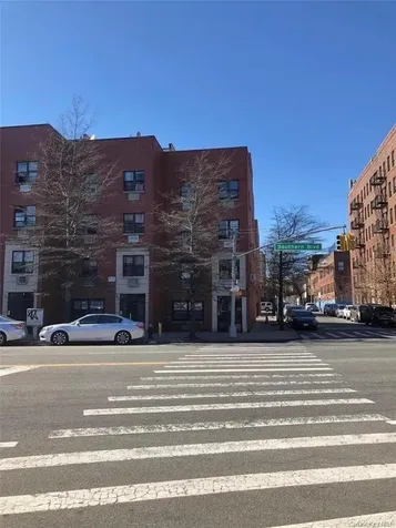 1989 Southern Boulevard Bronx NY 10460
