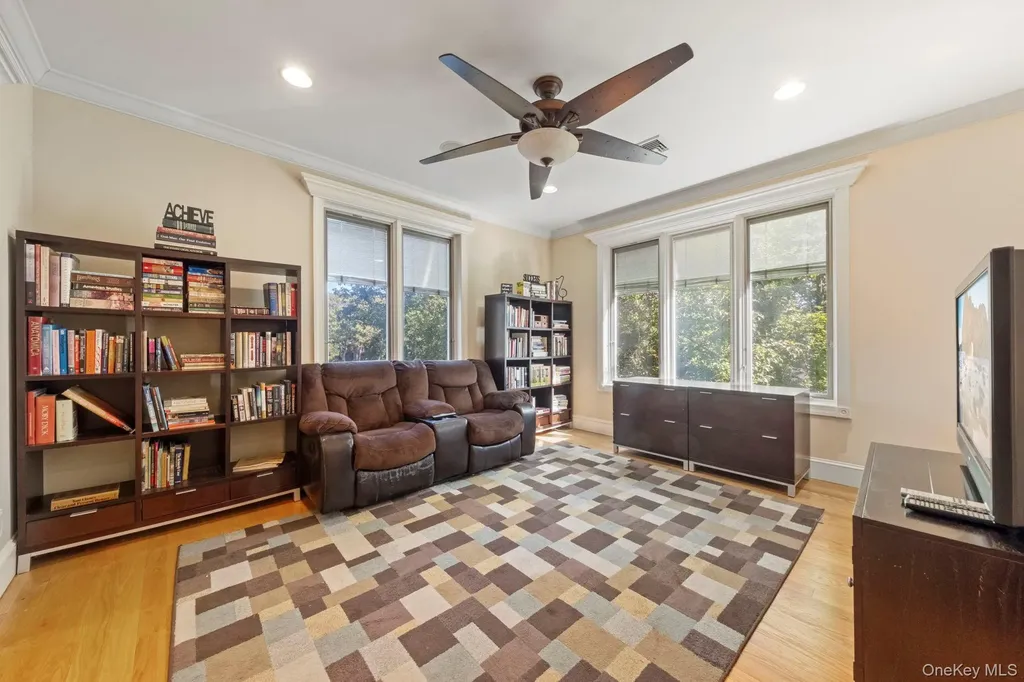 62 Middletown Point Road Rock Hill NY 12775