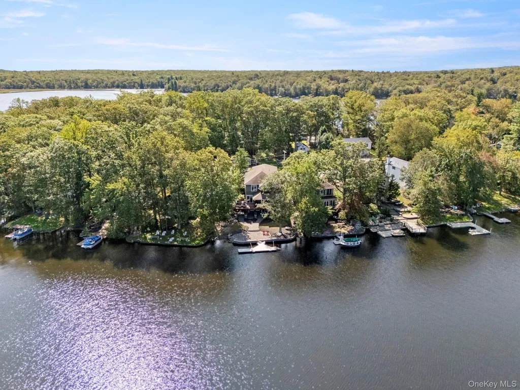 62 Middletown Point Road Rock Hill NY 12775