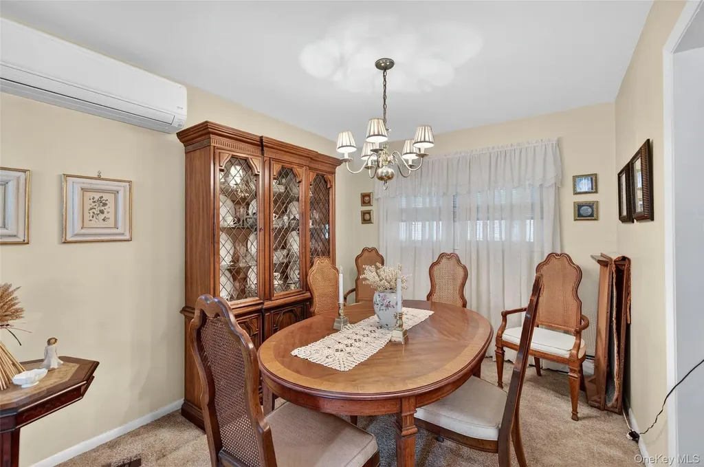 22 Bridle Lane Chester NY 10918