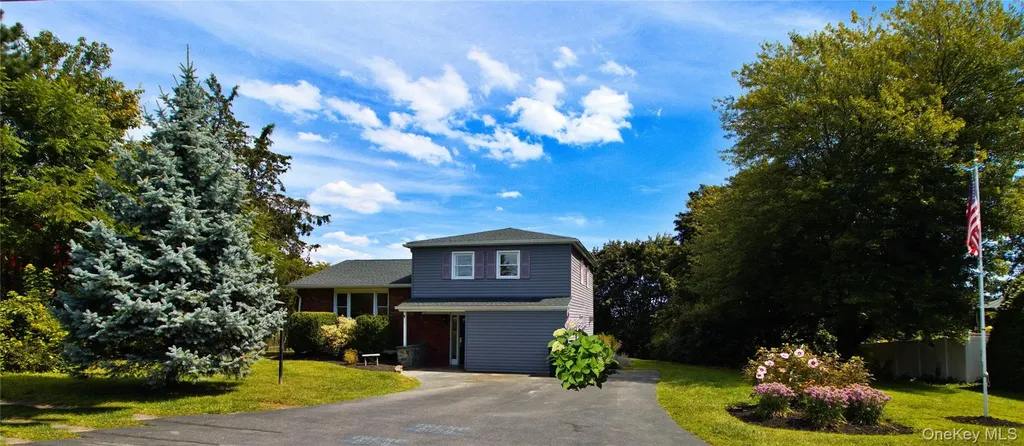 4 Salk Drive Highland NY 12528