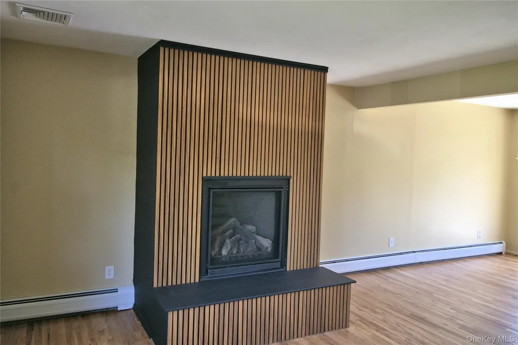 4 Salk Drive Highland NY 12528
