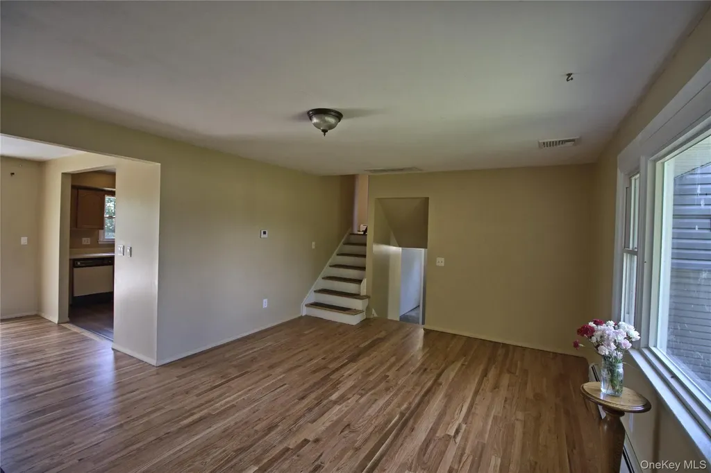 4 Salk Drive Highland NY 12528