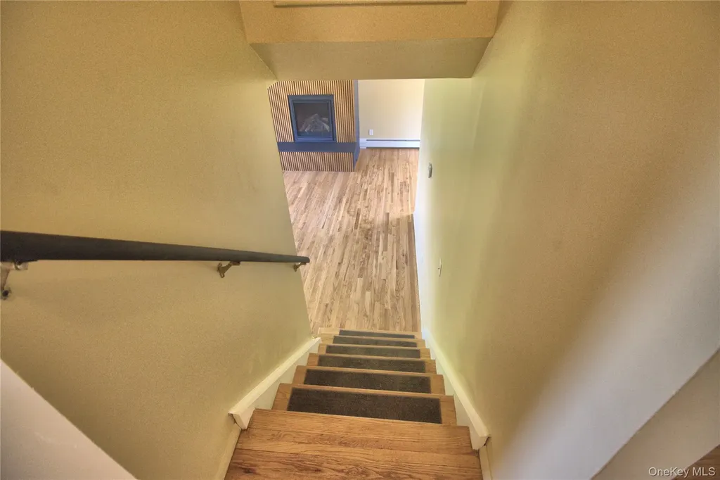 4 Salk Drive Highland NY 12528