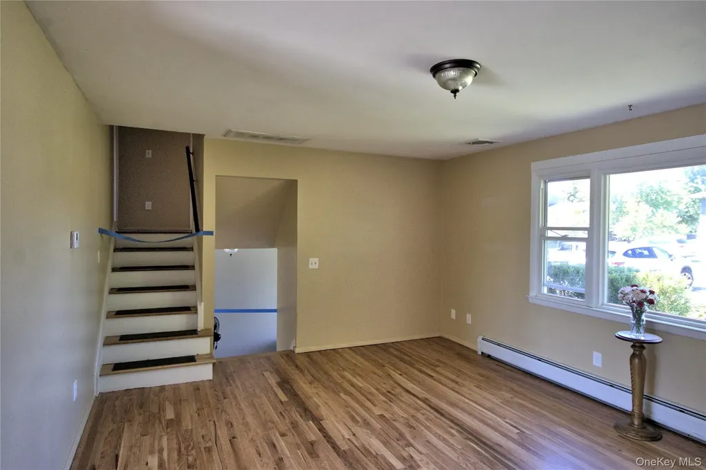 4 Salk Drive Highland NY 12528