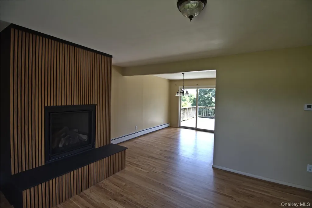 4 Salk Drive Highland NY 12528