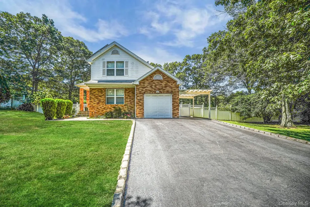 75 Samantha Drive Coram NY 11727