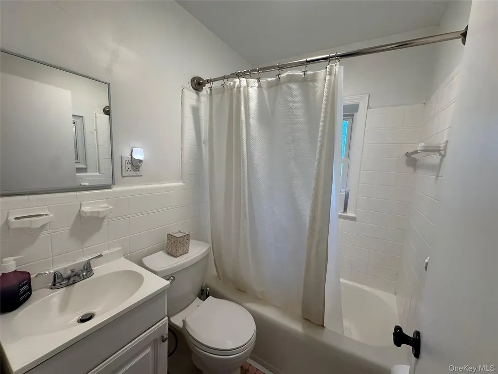 33 Rutland Drive Patterson NY 12563