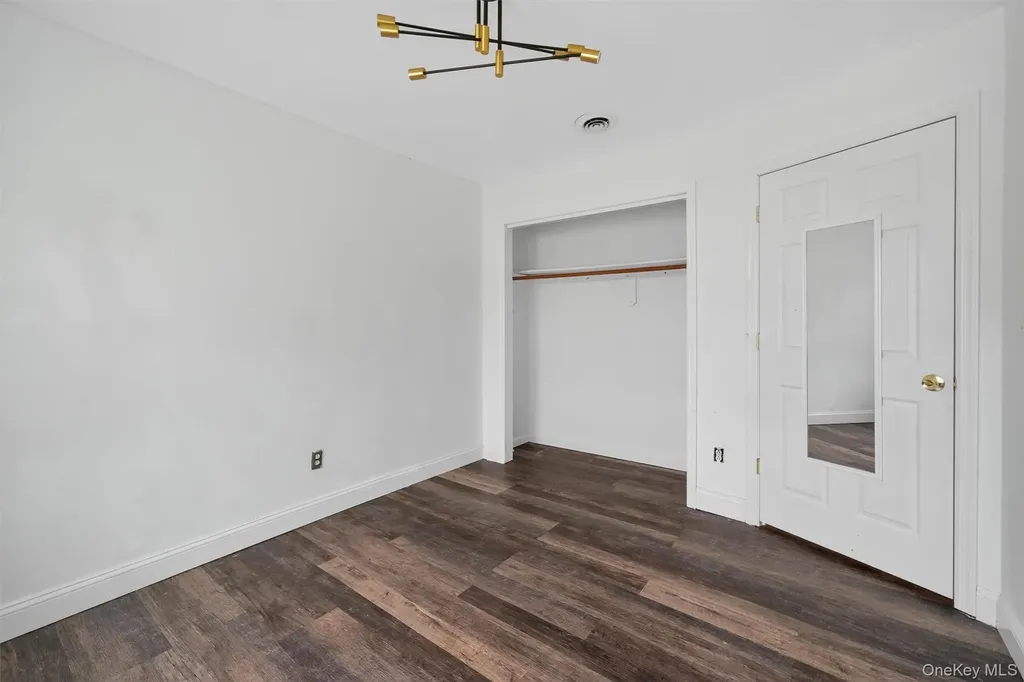 2 Pulver Place Spring Valley NY 10977
