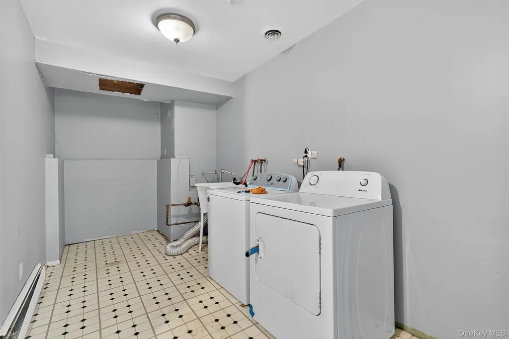2 Pulver Place Spring Valley NY 10977