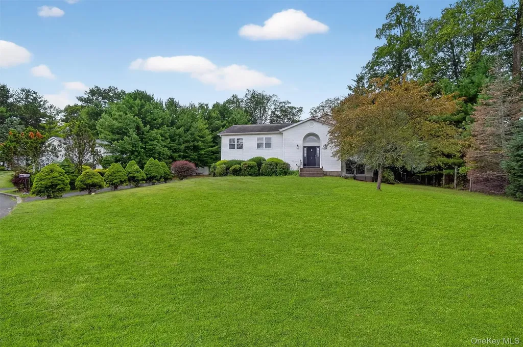 2 Pulver Place Spring Valley NY 10977