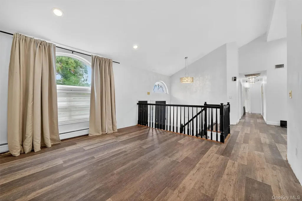 2 Pulver Place Spring Valley NY 10977