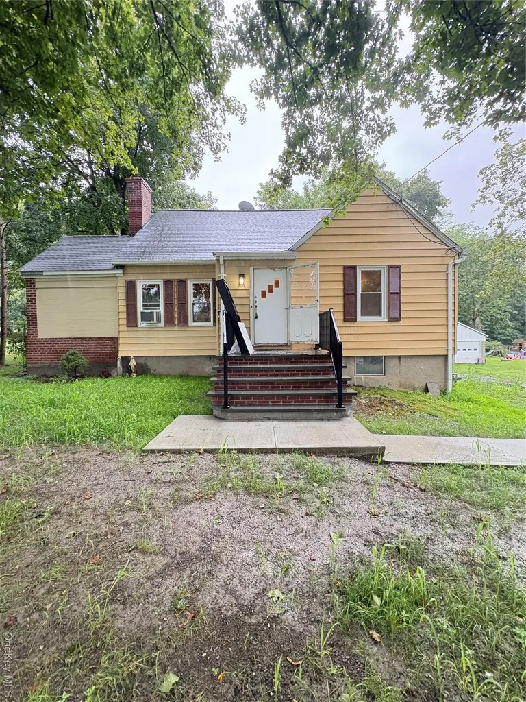 99 River Street Montgomery NY 12549
