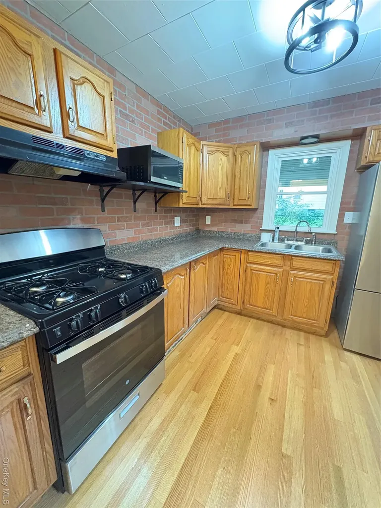 99 River Street Montgomery NY 12549